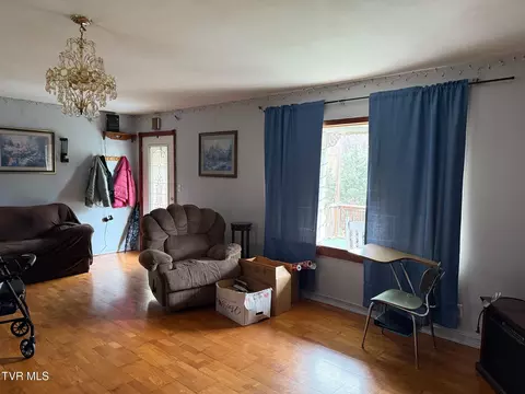 401 N Mohawk Drive Erwin Tn 37650, Erwin, TN 37650 photo 7