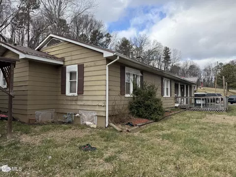 401 N Mohawk Drive Erwin Tn 37650, Erwin, TN 37650 photo 16