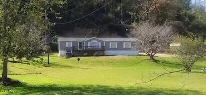 9823 Hollyfield Road Pound Va 24279, Pound, VA 24279