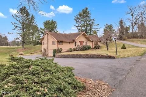 60 Fairway Drive Bristol Tn 37620, Bristol, TN 37620