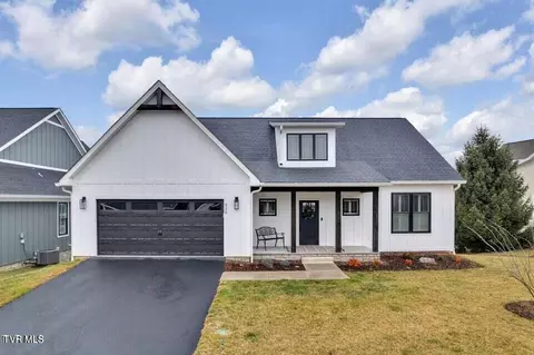 818 Guaranda Drive 210 Johnson City Tn 37604, Johnson City, TN 37604