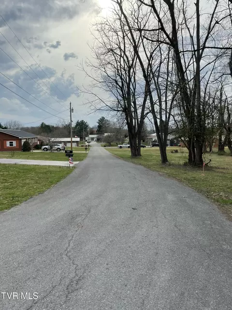 39 Ac Ridgemont Drive Greeneville Tn 37745, Greeneville, TN 37745 photo 9
