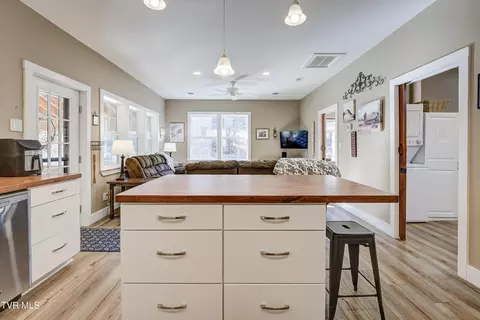 Kitchen - 200 Clear Branch Road Erwin Tn 37650, Erwin, TN 37650 photo 6 of 8