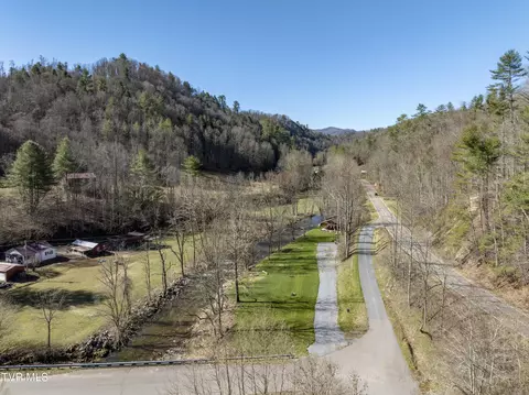 View/Area - 200 Clear Branch Road Erwin Tn 37650, Erwin, TN 37650 photo 5 of 9