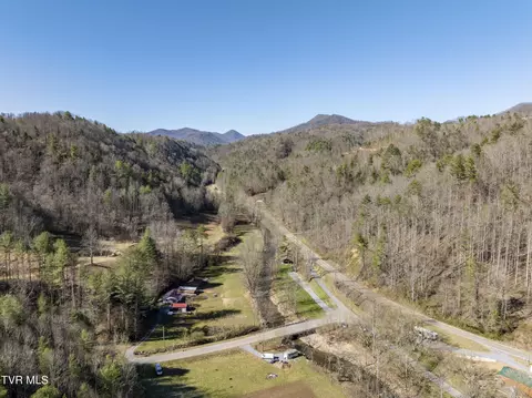 View/Area - 200 Clear Branch Road Erwin Tn 37650, Erwin, TN 37650 photo 7 of 9