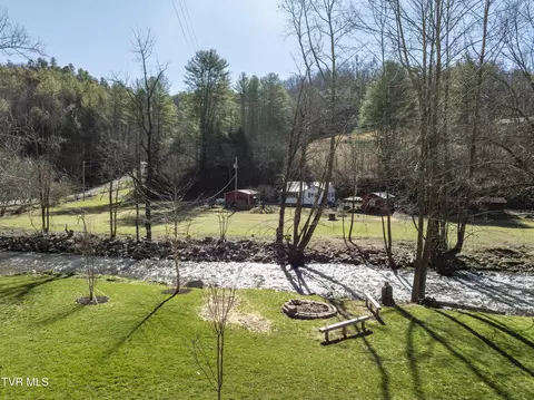 Exterior - 200 Clear Branch Road Erwin Tn 37650, Erwin, TN 37650 photo 29 of 35