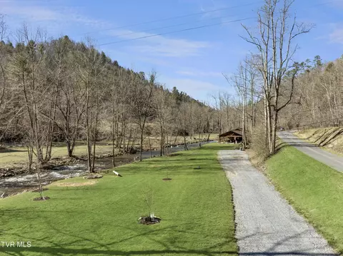 Exterior - 200 Clear Branch Road Erwin Tn 37650, Erwin, TN 37650 photo 21 of 35