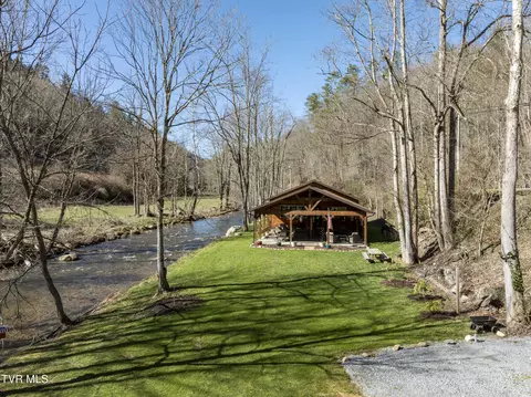 Exterior - 200 Clear Branch Road Erwin Tn 37650, Erwin, TN 37650 photo 30 of 35