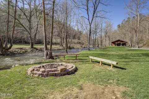 Exterior - 200 Clear Branch Road Erwin Tn 37650, Erwin, TN 37650 photo 18 of 35