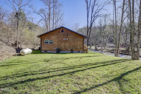 Exterior - 200 Clear Branch Road Erwin Tn 37650, Erwin, TN 37650 photo 11 of 35