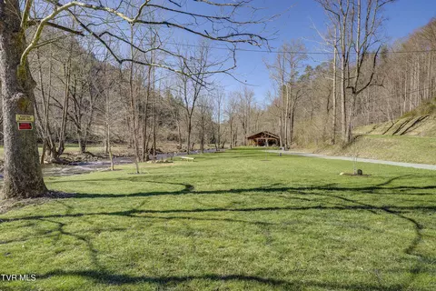 Exterior - 200 Clear Branch Road Erwin Tn 37650, Erwin, TN 37650 photo 20 of 35
