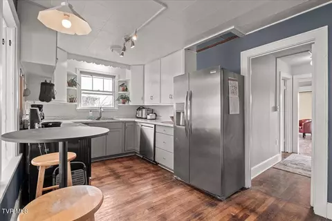 Kitchen - 295 Taylor Road Fall Branch Tn 37656, Fall Branch, TN 37656 photo 1 of 5