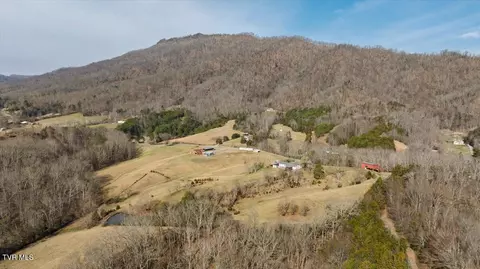 Other - 295 Taylor Road Fall Branch Tn 37656, Fall Branch, TN 37656 photo 21 of 32