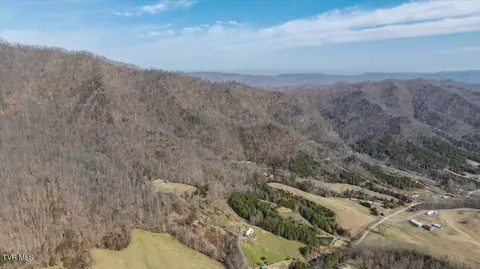 Other - 295 Taylor Road Fall Branch Tn 37656, Fall Branch, TN 37656 photo 24 of 32