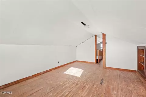 Bedroom - 295 Taylor Road Fall Branch Tn 37656, Fall Branch, TN 37656 photo 12 of 12