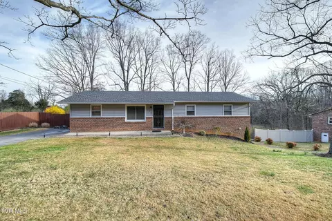 174 Rhody Drive Gray Tn 37615, Gray, TN 37615