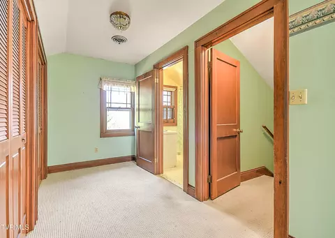 Entry Way - 415 Fairgrounds Road Greeneville Tn 37745, Greeneville, TN 37745 photo 6 of 6