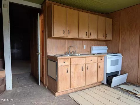 Other - 337 Painter Road Bristol Tn 37620, Bristol, TN 37620 photo 7 of 22
