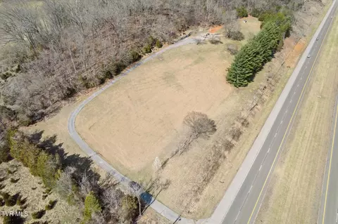 3892 E Highway 11e Bluff City Tn 37618, Bluff City, TN 37618