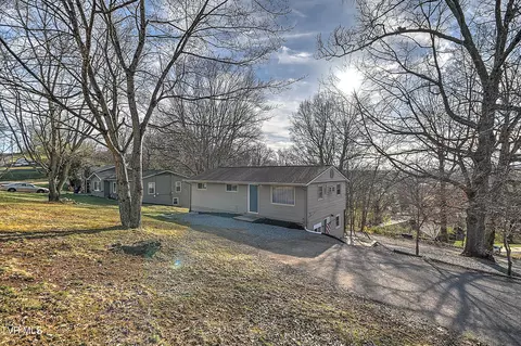 1168 Ridgecrest Avenue Kingsport Tn 37665, Kingsport, TN 37665