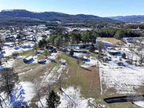 385 Phyllis Drive Bean Station Tn 37708, Bean Station, TN 37708 photo 8