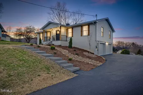 108 Ginger Lane Johnson City Tn 37601, Johnson City, TN 37601