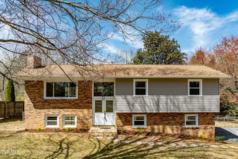 3613 Hazelnut Drive Kingsport Tn 37664, Kingsport, TN 37664