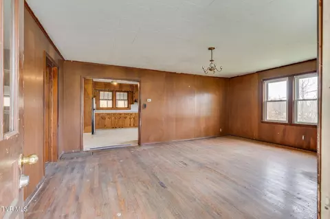 Living - 501 Polly Erwin Road Erwin Tn 37650, Erwin, TN 37650 photo 1 of 3