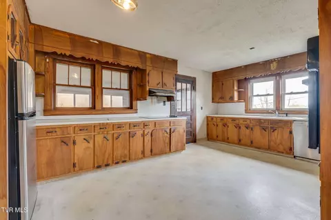 Kitchen - 501 Polly Erwin Road Erwin Tn 37650, Erwin, TN 37650 photo 1 of 3