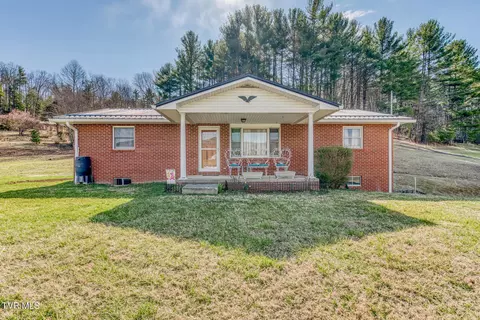 1250 J Shoun Road Mountain City Tn 37683, Mountain City, TN 37683