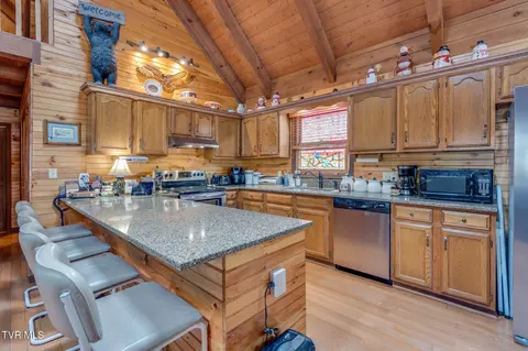 Kitchen - 105 Laurel Road Erwin Tn 37650, Erwin, TN 37650 photo 1 of 3