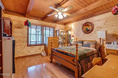 Bedroom - 105 Laurel Road Erwin Tn 37650, Erwin, TN 37650 photo 3 of 6