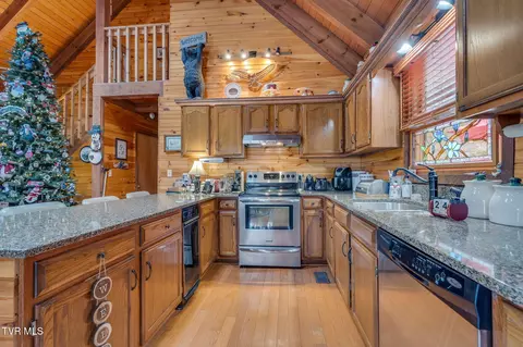 Kitchen - 105 Laurel Road Erwin Tn 37650, Erwin, TN 37650 photo 3 of 3
