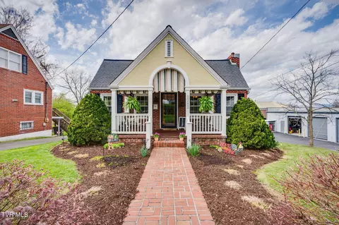 1382 Farragut Avenue Kingsport Tn 37664, Kingsport, TN 37664