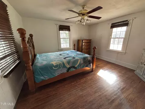Bedroom - 355 E Main Street Appalachia Va 24216, Appalachia, VA 24216 photo 2 of 4