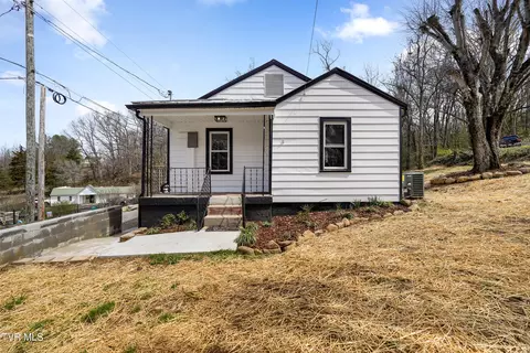 620 N Irish Street Greeneville Tn 37745, Greeneville, TN 37745