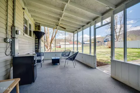 352 Clinchfield Avenue Erwin Tn 37650, Erwin, TN 37650 photo 29