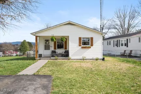 218 Magnolia Drive Bristol Va 24201, Bristol, VA 24201