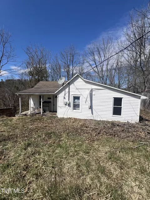 225 Georgia Street Mountain City Tn 37683, Mountain City, TN 37683