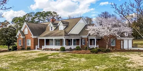734 E Old Aj Highway Jefferson City Tn 37760, Jefferson City, TN 37760