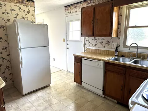 2602 Austin Village Boulevard Johnson City Tn 37601, Johnson City, TN 37601 photo 25