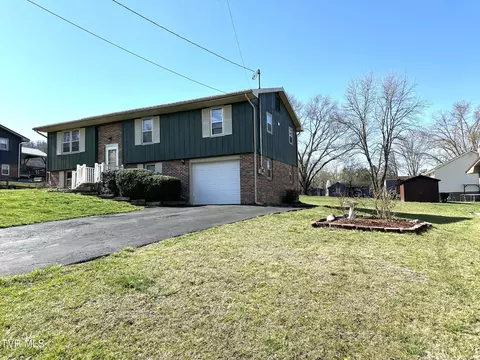 2602 Austin Village Boulevard Johnson City Tn 37601, Johnson City, TN 37601 photo 3