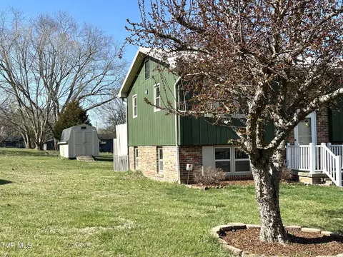 2602 Austin Village Boulevard Johnson City Tn 37601, Johnson City, TN 37601 photo 5