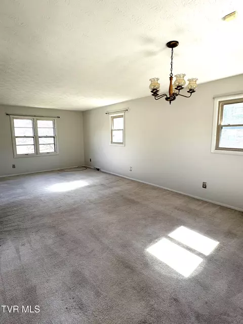 2602 Austin Village Boulevard Johnson City Tn 37601, Johnson City, TN 37601 photo 18