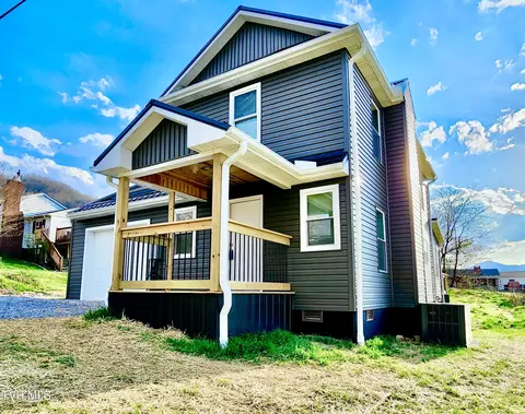 123 Luttrell Street Erwin Tn 37650, Erwin, TN 37650