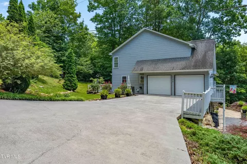 Exterior - 122 White Pine Road Hampton Tn 37658, Hampton, TN 37658 photo 22 of 26