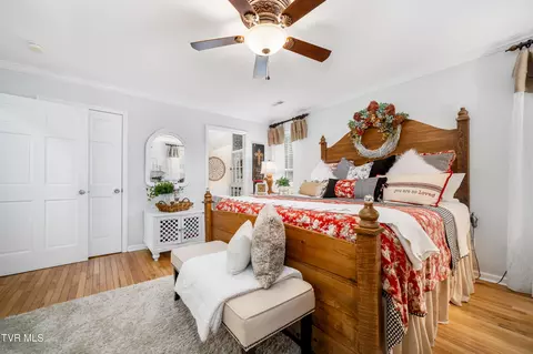 Bedroom - 122 White Pine Road Hampton Tn 37658, Hampton, TN 37658 photo 6 of 7
