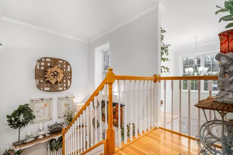 Entry Way - 122 White Pine Road Hampton Tn 37658, Hampton, TN 37658 photo 4 of 5
