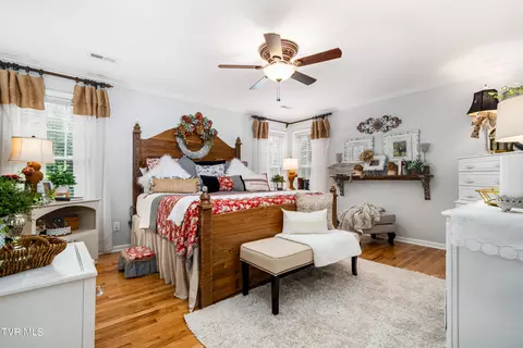 Bedroom - 122 White Pine Road Hampton Tn 37658, Hampton, TN 37658 photo 5 of 7