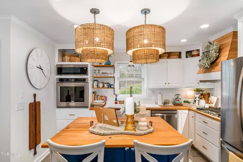 Kitchen - 122 White Pine Road Hampton Tn 37658, Hampton, TN 37658 photo 1 of 8
